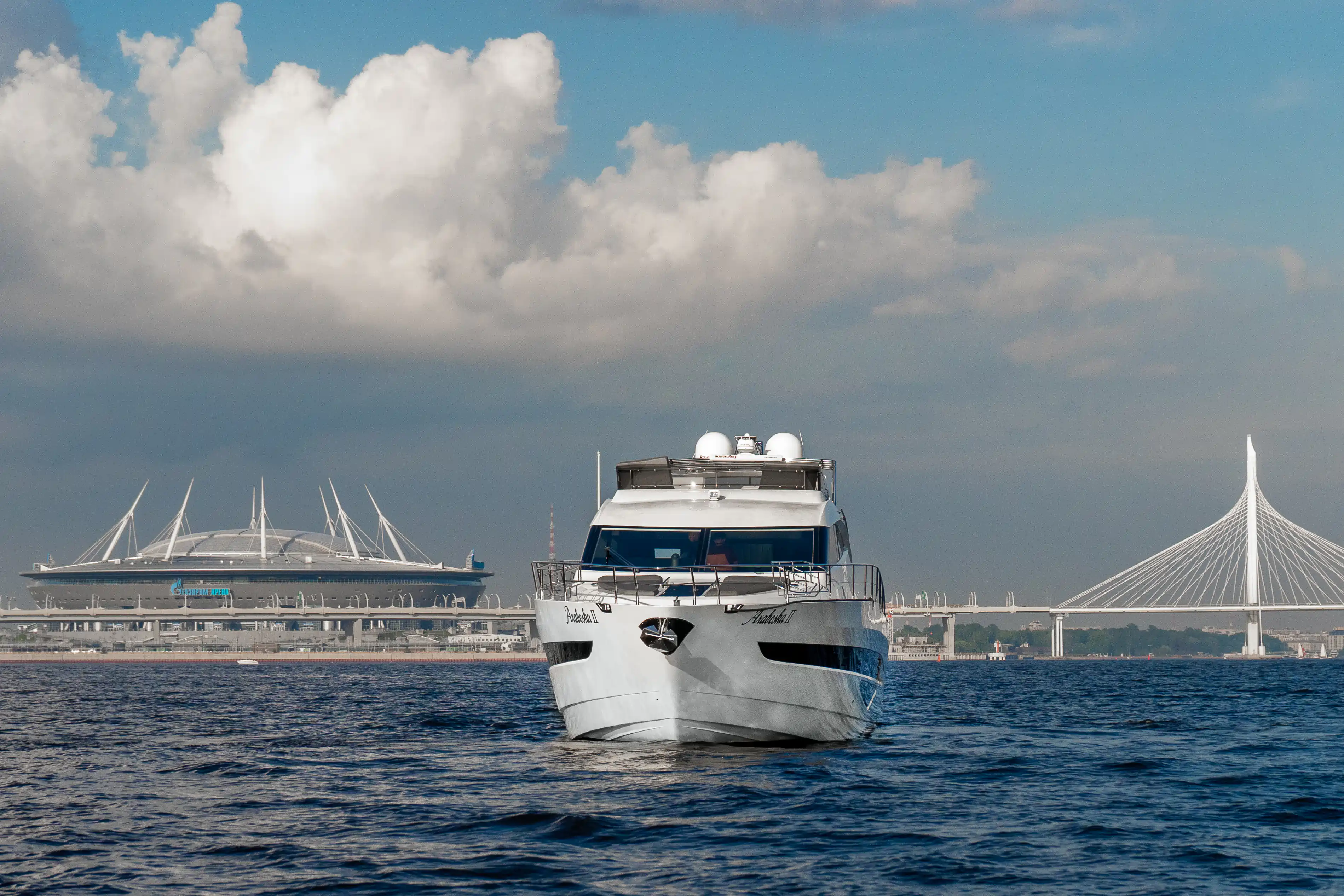 Яхта  «Galeon 640» image- 4
